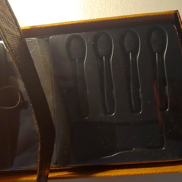 Makeup Case - Picture 8 of 11